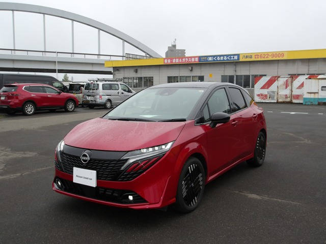 ノートオーラ1.2 G FOUR 4WD