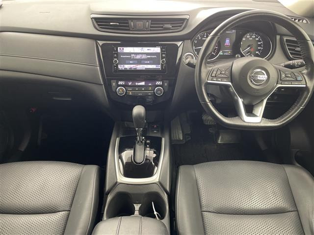エクストレイル2.0 20Xi 4WD