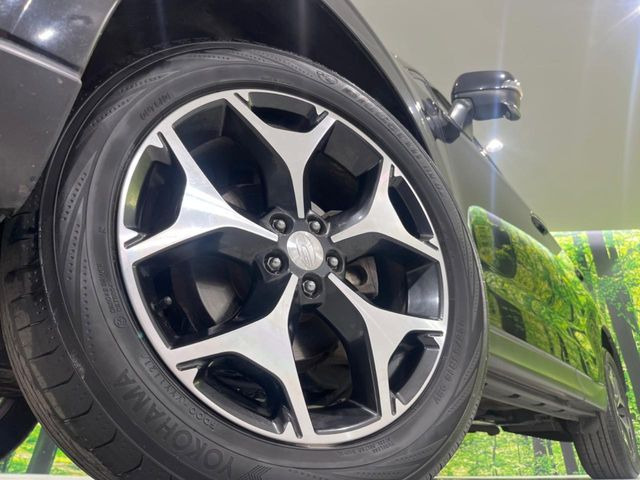 �y����18�C���`�A���~�z�C�[���z�O�ςɃ}�b�`���������A���~�z�C�[���𑕒����Ă���܂��B�e��ЊO�A���~�z�C�[����A�X�^�b�h���X�^�C�����戵�����Ă���܂��B���񂲑��k����������