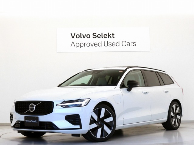 V60ウルトラ T6  AWD プラグインハイブリッド 4WD