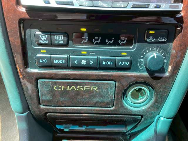 �C�ɂȂ邨�Ԃ�����܂�����E�̓d�b�ԍ����璼�ڂ��X�ɂ��₢���킹���������B�x�����@����ԗ����A��Ԃ܂łȂ�ł������������Ē����܂��B�X�^�b�t�ꓯ���A�����҂����Ă���܂��B