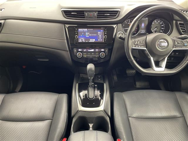 エクストレイル2.0 20Xi 4WD