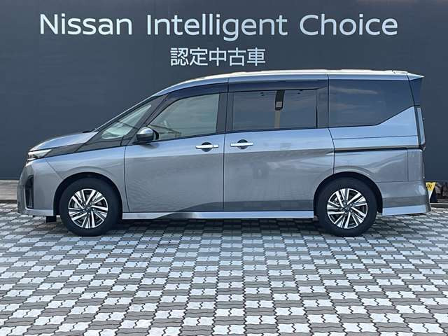 セレナ1.4 e-POWER ハイウェイスターV