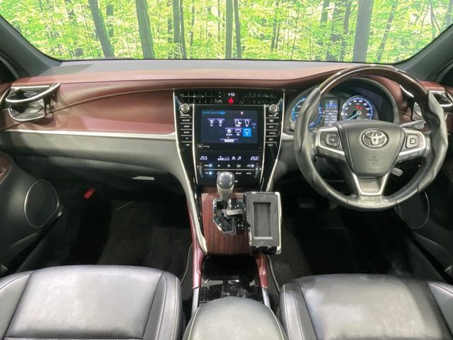 ハリアー2.5 ハイブリッド E-Four プレミアム アドバンスドパッケージ 4WD