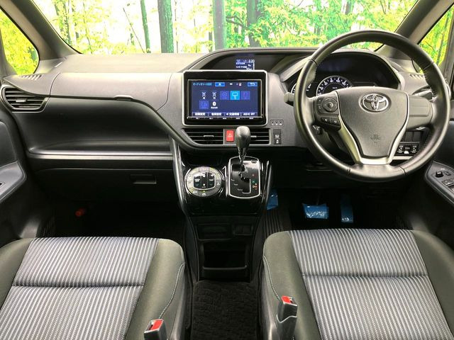 ヴォクシー2.0 ZS 煌II