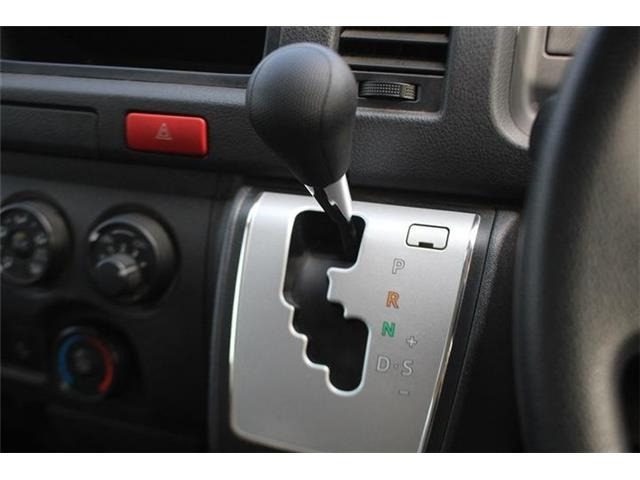 ハイエースバン2.8 DX ロング ディーゼル 4WD