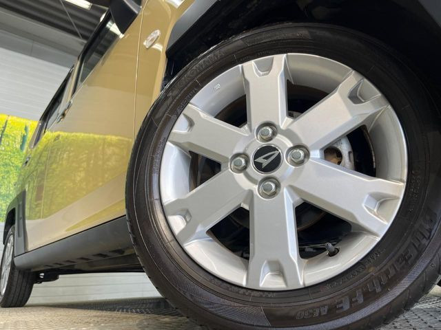 �y����15�C���`�A���~�z�C�[���z�O�ςɃ}�b�`���������A���~�z�C�[���𑕒����Ă���܂��B�e��ЊO�A���~�z�C�[����A�X�^�b�h���X�^�C�����戵�����Ă���܂��B���񂲑��k����������