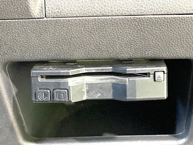【ETC】高速道路の料金所をストレスなく通過!話題のスポットやサービスエリアに多い「スマートIC」利用時は必須のアイテムです。当店でセットアップを実施、ご納車当日からすぐにご利用いただけます!