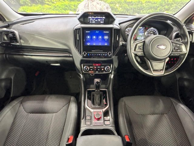 フォレスター1.8 XT エディション 4WD
