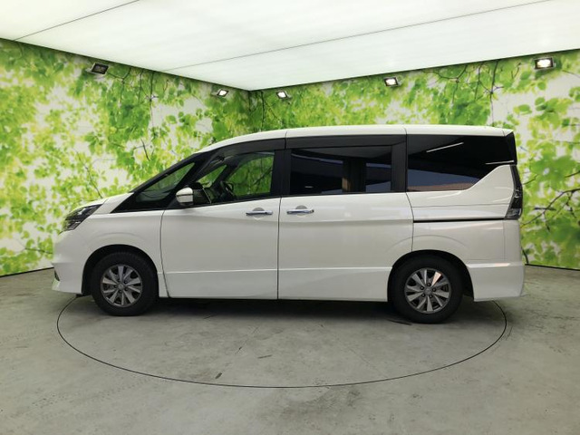 セレナ1.2 e-POWER ハイウェイスターV