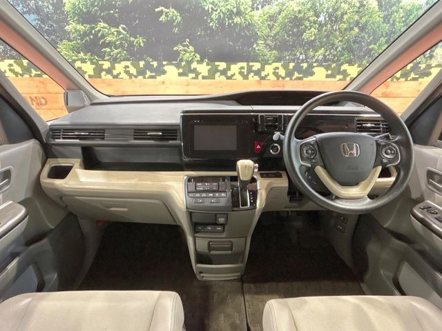 ステップワゴン1.5 G EX