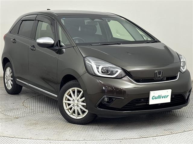 フィット1.5 e:HEV リュクス 4WD