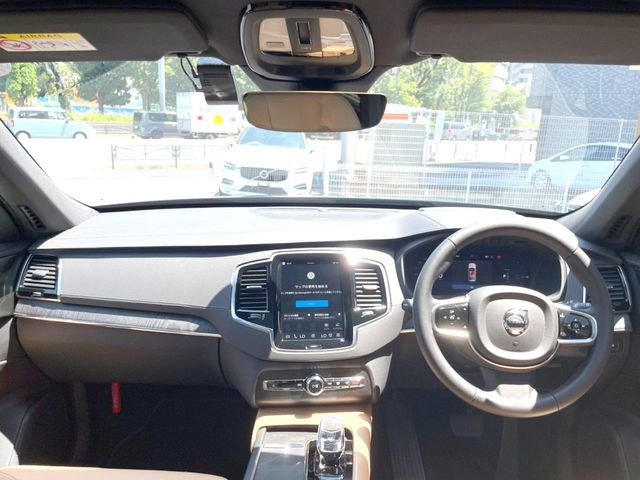 XC90ウルトラ T8 AWD プラグインハイブリッド 4WD