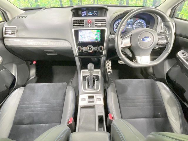 レヴォーグ2.0 GT アイサイト 4WD