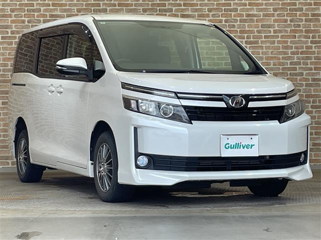 ヴォクシー2.0 X 4WD