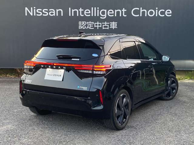 ノートオーラ1.2 G FOUR レザーエディション 4WD