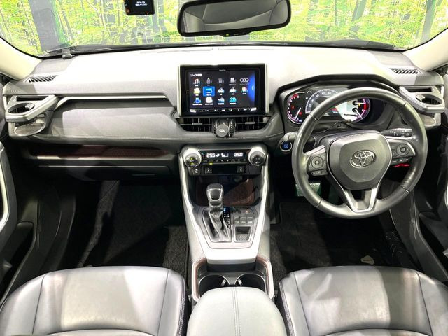 RAV42.0 G 4WD