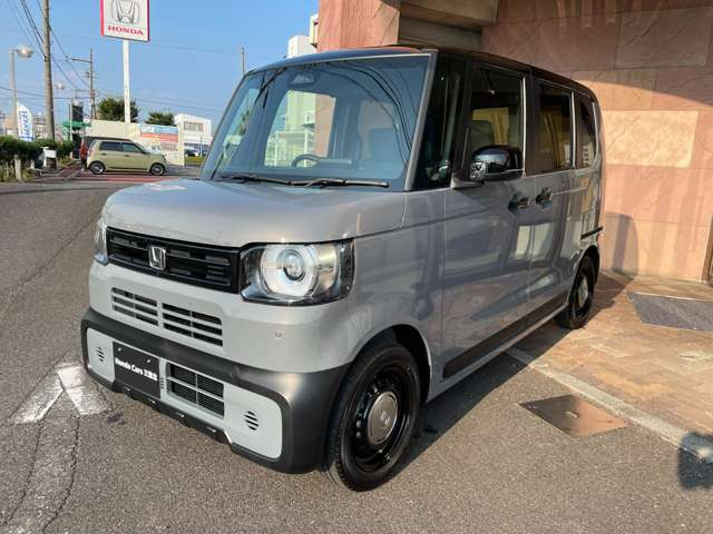 N-BOXジョイ 2トーン