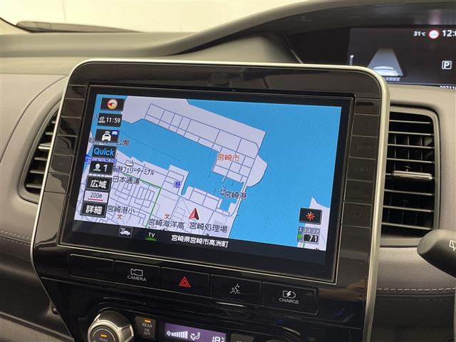 セレナ1.2 e-POWER ハイウェイスターV