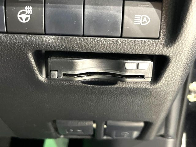 【ETC】高速道路の料金所をストレスなく通過!話題のスポットやサービスエリアに多い「スマートIC」利用時は必須のアイテムです。当店でセットアップを実施、ご納車当日からすぐにご利用いただけます!