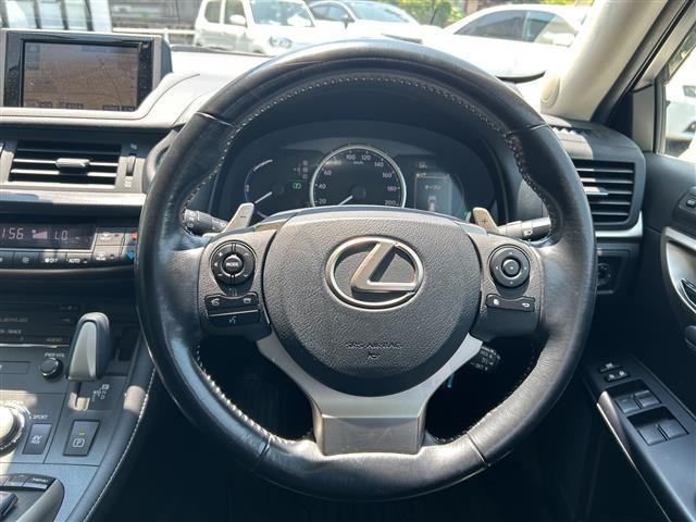 CT200h バージョン L