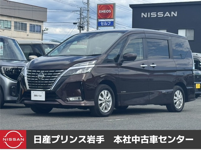 セレナ2.0 ハイウェイスターV 4WD