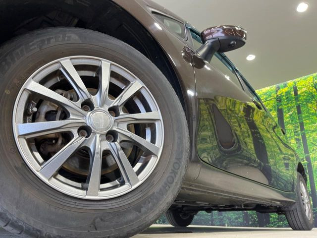 �y14�C���`�A���~�z�C�[���z�O�ςɃ}�b�`�����A���~�z�C�[���𑕒����Ă���܂��B�e��A���~�z�C�[����A�X�^�b�h���X�^�C�����戵�����Ă���܂��B���񂲑��k����������