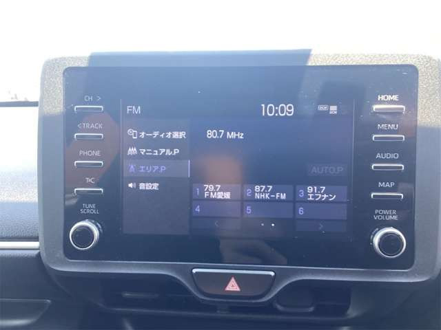 ヤリス1.5 ハイブリッド X E-Four 4WD