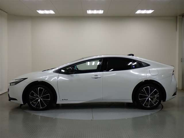 プリウス2.0 Z E-Four 4WD