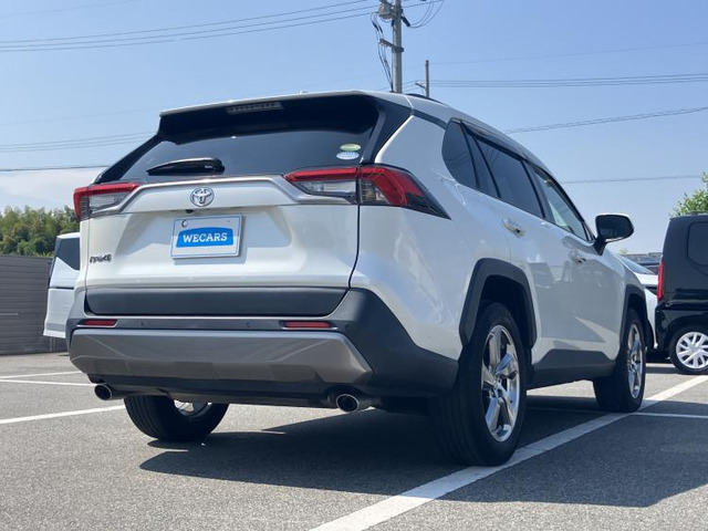 RAV42.0 G 4WD