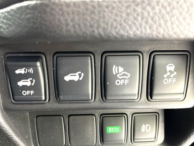 【パワーバックドア】スマートキーや運転席のボタンを押すだけでリアゲートが自動で開閉します!荷物を持っている時や、高い位置にあるバックドアを閉める際に便利な機能です♪