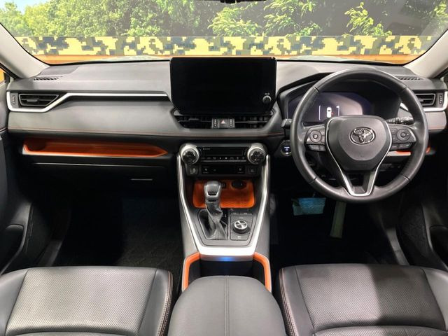 RAV42.5 ハイブリッド アドベンチャー E-Four 4WD
