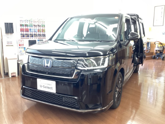 ステップワゴン2.0 e:HEV スパーダ プレミアムライン ブラック エディション