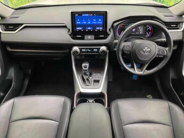 RAV42.0 G 4WD