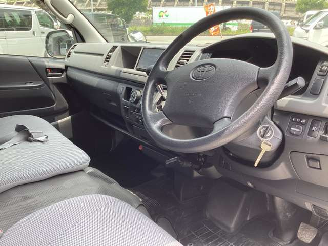 ���X�̎Ԃ̓��[���N���[�j���O�{�H�ς�!�[�ԑO�ɂ͎肪��WAX�A�����d�グ���|�Ŕ[�Ԃ������Ȃ��Ă���܂�!