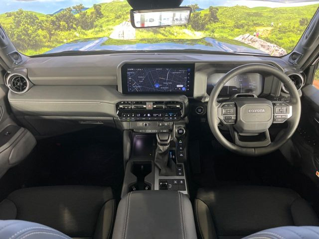 ランドクルーザー2502.8 VX ディーゼル 4WD