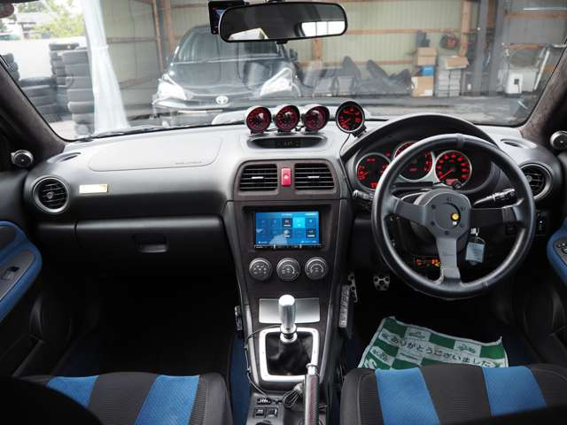 インプレッサWRX2.0 WRX STI 4WD