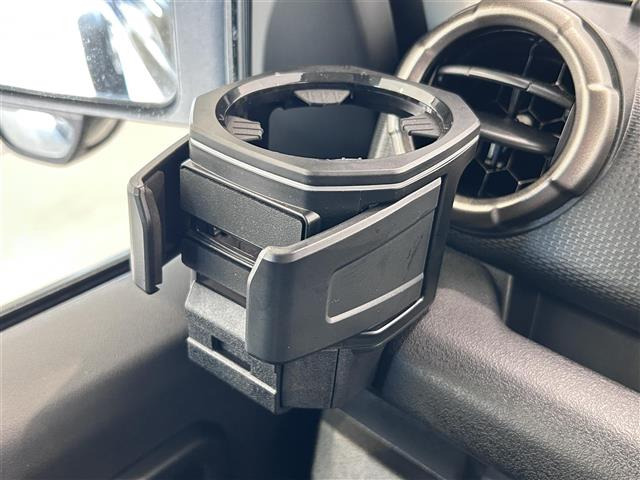 ジムニーシエラ1.5 JC 4WD