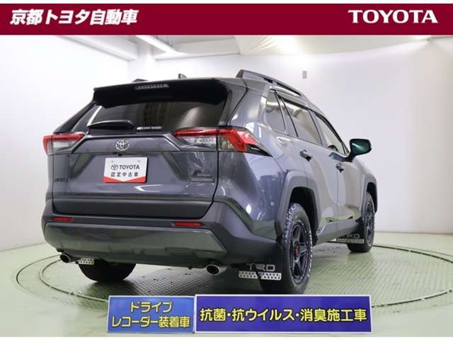RAV42.0 アドベンチャー オフロードパッケージ 4WD
