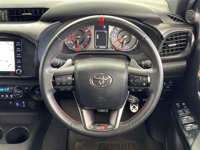 ハイラックス2.4 Z GRスポーツ ディーゼル 4WD