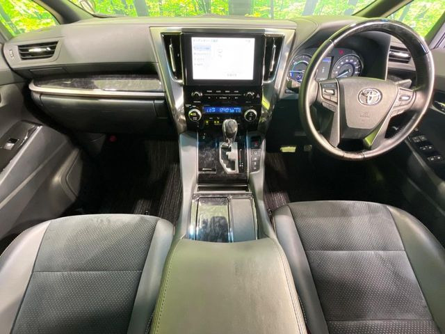 アルファードハイブリッド 2.5 S タイプゴールド E-Four 4WD