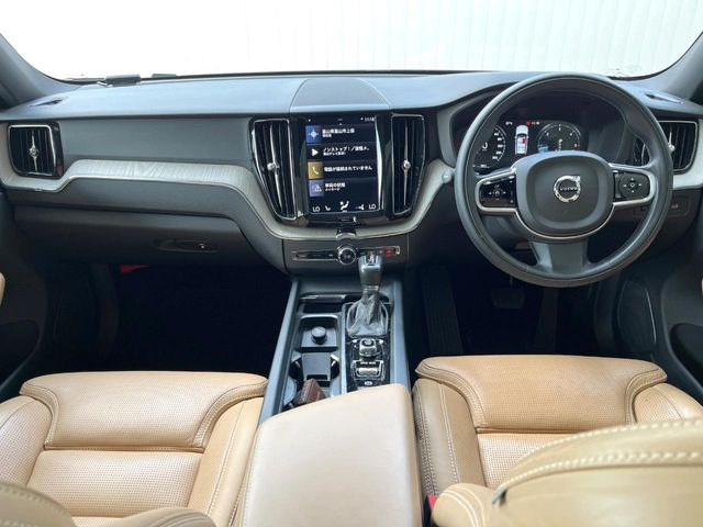 XC60D4 AWD インスクリプション ディーゼル 4WD