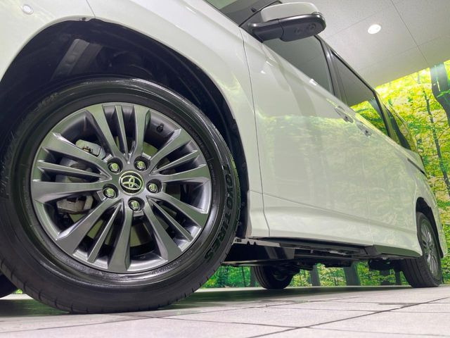 �y����16�C���`�A���~�z�C�[���z�O�ςɃ}�b�`���������A���~�z�C�[���𑕒����Ă���܂��B�e��ЊO�A���~�z�C�[����A�X�^�b�h���X�^�C�����戵�����Ă���܂��B���񂲑��k����������