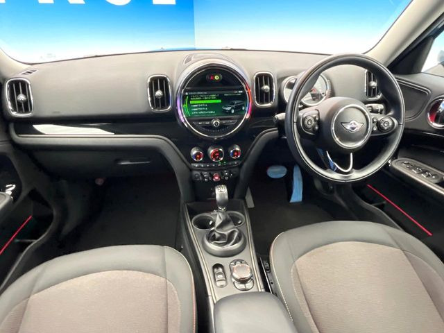 ミニクロスオーバークーパー D オール4 4WD