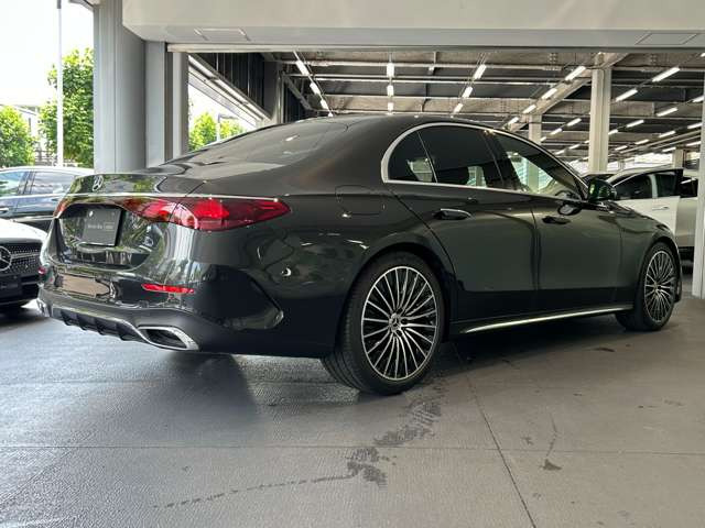 EクラスE220d AMGラインパッケージ (ISG)
