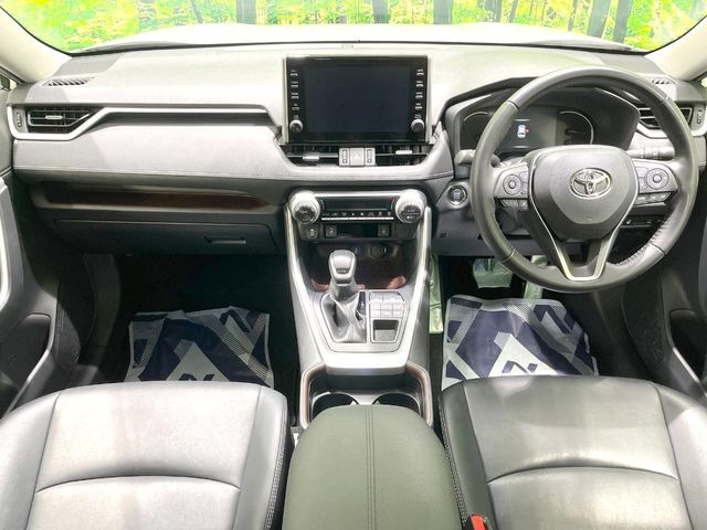 RAV42.0 G 4WD