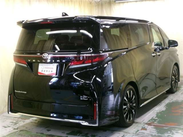ヴェルファイアハイブリッド 2.5 エグゼクティブ ラウンジ E-Four 4WD