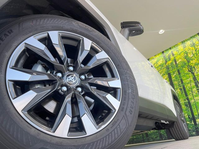 �y����18�C���`�A���~�z�C�[���z�O�ςɃ}�b�`���������A���~�z�C�[���𑕒����Ă���܂��B�e��ЊO�A���~�z�C�[����A�X�^�b�h���X�^�C�����戵�����Ă���܂��B���񂲑��k����������