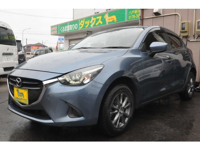 デミオ1.3 13S ツーリング 4WD