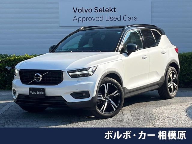 XC40T4 AWD Rデザイン 4WD